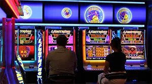 Cashless Gaming in Pubs and Clubs Versus Casinos